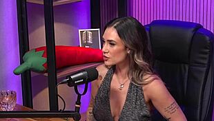 Redhead MILF rules as QUEEN DOMME in BDSM lesbian tease