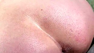 he tried ignoring her spark but now he's blasting cum all over her