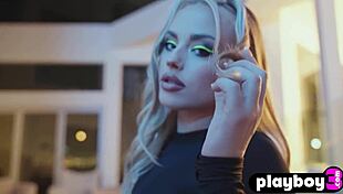 Big Ass Blonde Milf Anna Claire Clouds Poses Naked Bubble Butt Tease