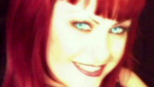 Hot Horny Italian Milfs Kissing Wet Pussies Passionately