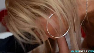 Doctor Jordan Maxx Gives Sloppy Deepthroat in Clinic!