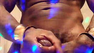 Kyle worships Hallelujah Johnson's BBC cumshot!