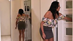 Anissa Kate's Adulterous Anal Session with Fuck Buddy in Kitchen Heels