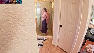 watching stepmom shower turns into lucky fuck sesh with her 🔥🚿💦