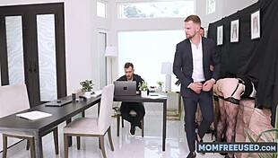 Milf turns office powerpoint into wild pussy pounding