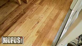 Kenzie Reeves And Stepmom Vanessa Cage Lick Shaved Pussies In Turns!