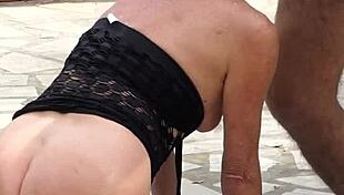 mature amateurs banging hot in the garden 😈🌳