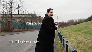 bbw babe alyss flashin her chubby bits outdoors nude n masturbatin messy