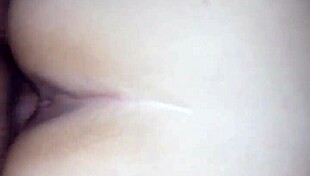 Esposa mexicana ass shaking wildly in steamy wife sex frenzy