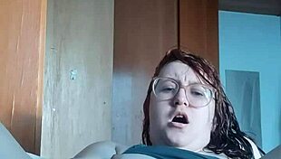 oh god curvy girlfriend flashes fat tits and rams dildo in ass on video call... so kinky!!