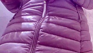 nicoletta's trying on those tiny jeans hugging her curvy hips and big ass so seductive 😏👖