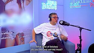 Callmemarie squirts endlessly on sybian dreaming of human centipede fantasy... wild right?