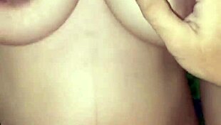 whoa, bokep indonesia with big tits babe riding huge cock... desah istri orang got me 😍💦