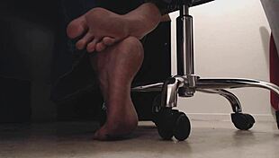 sneaky voyeur SPOTS dirty soles and crunching toes under desk