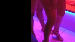 Doutora Liberada Kisses Lover in Front of Husband Prostitute Style