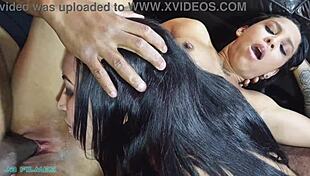 casamento surpresa... esposa chama puta pra anal atem comendo meu cu todo!