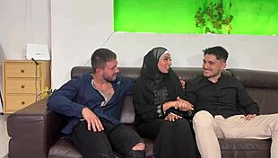 i arrive in spain n this arab slut begs for double vag n anal madness!! aliyah yasin