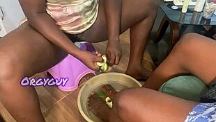 couple spreads juicy ebony milf trimmed pussy naughty while nails done homemade