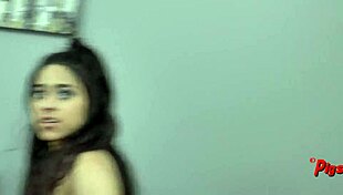 Curvy bbw and desi teen mutually masturbate wildly.