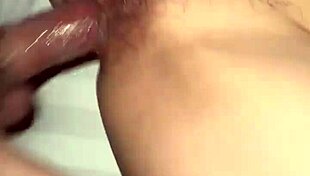 pham thu hangs out in binh duong 😘🔥