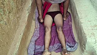 Indian desi bhabhi takes deep creampie pounding!