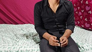 Skinny young lover's home creampie hits as they orgasm together teasingly