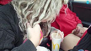 dirty husband scores a hot car blowjob from his slut wife 🚗👅