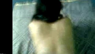 peruvian putita eisha ready for action