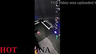 i fucked the neighbor's stepmom in the medellin elevator as she moaned wildly