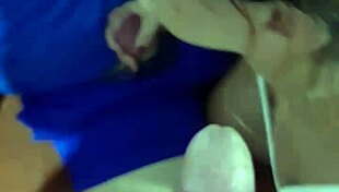 uhh sucked off the handyman here got so horny but no condom damn 😩🍆