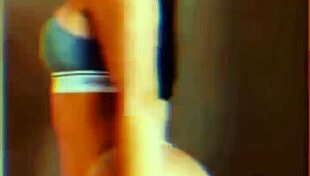 Horny Safada Twerks Ass Dancing Funk To Shaking Orgasm Explosion!