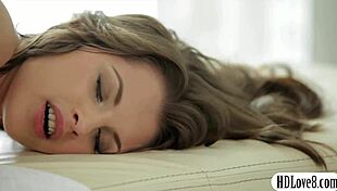 Pretty Teen Babe Delivers Garage Suck and Smash Session