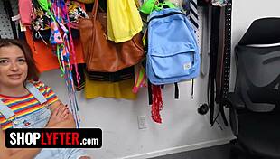 Petite Big Tits Sucks Guard's Cock to Escape Trouble