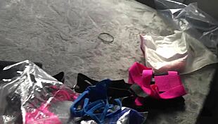 damn la sexy roxy's huge latina ass and long legs got me hard