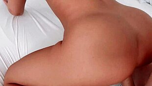 hey 😍 pretty british slut's pink shaved pussy gets monster cock quickie pounding! missionary to doggy on her amazing tight body 💦 