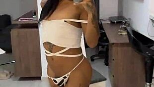 curious about sipping my fresh load after stroking