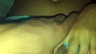 fiz essa novinha gozar squirt no pau ate ela implorar pra parar mrcouple