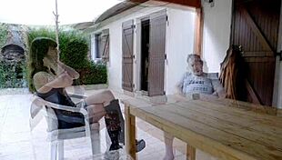 me the producer and colombian housekeeper in wild anal squirting trio