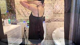 Merry Christmas New Year's Eve Pissing! Wipe Juicy Pussy Toilet Paper Free