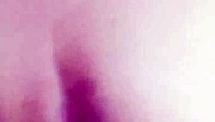 peruvian milf couldn't handle doggy but wants 30-min casting fuck