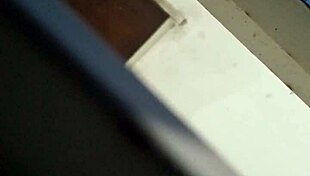 hear neighbor moaning as she takes that thick cock deep vizinha!!