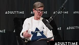 Hey busty lesbians Octavia Red, wanna see full face sitting scissoring scene?