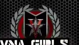 damn rome major's stretchin that juicy italian pussy with his monster bbc