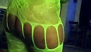 Big booty ebony cousin shakes ass and tits while dancing fully naked for family view