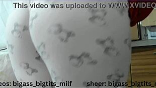 omg big ass milf in pajamas cameltoe masturbates wet pussy with toys 😍🔥