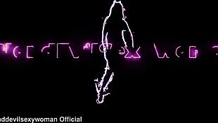 that mature latina in her hot dress gets so horny and wet