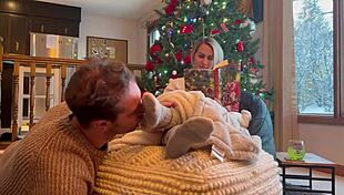 Lick Her Barefoot Toes Goddess Milf Sucking Christmas Feet Obsession!