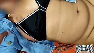 Indian Jija You Fuck Saali's Tight Wet Pussy Doggy Then Anal Cumshot in Homemade MMS? 