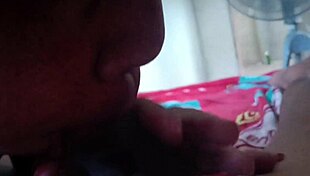 damn big mature pussy spread wide and licked till it's dripping wet 😍👅💦