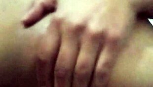 Latina brunette stretches her big ass while masturbating solo